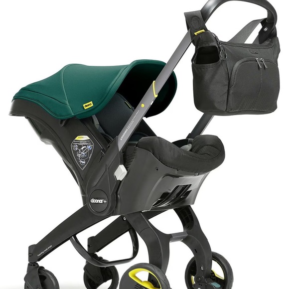 Black Shoulder Bag - Picture 3 of 5